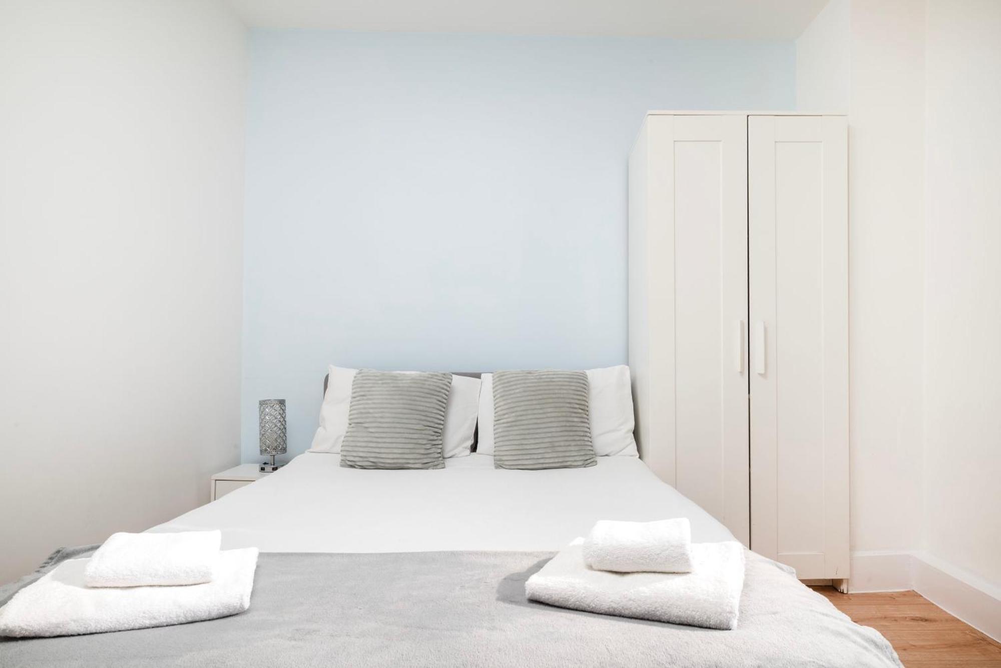 Berwick Street Central Apartments Londra Esterno foto