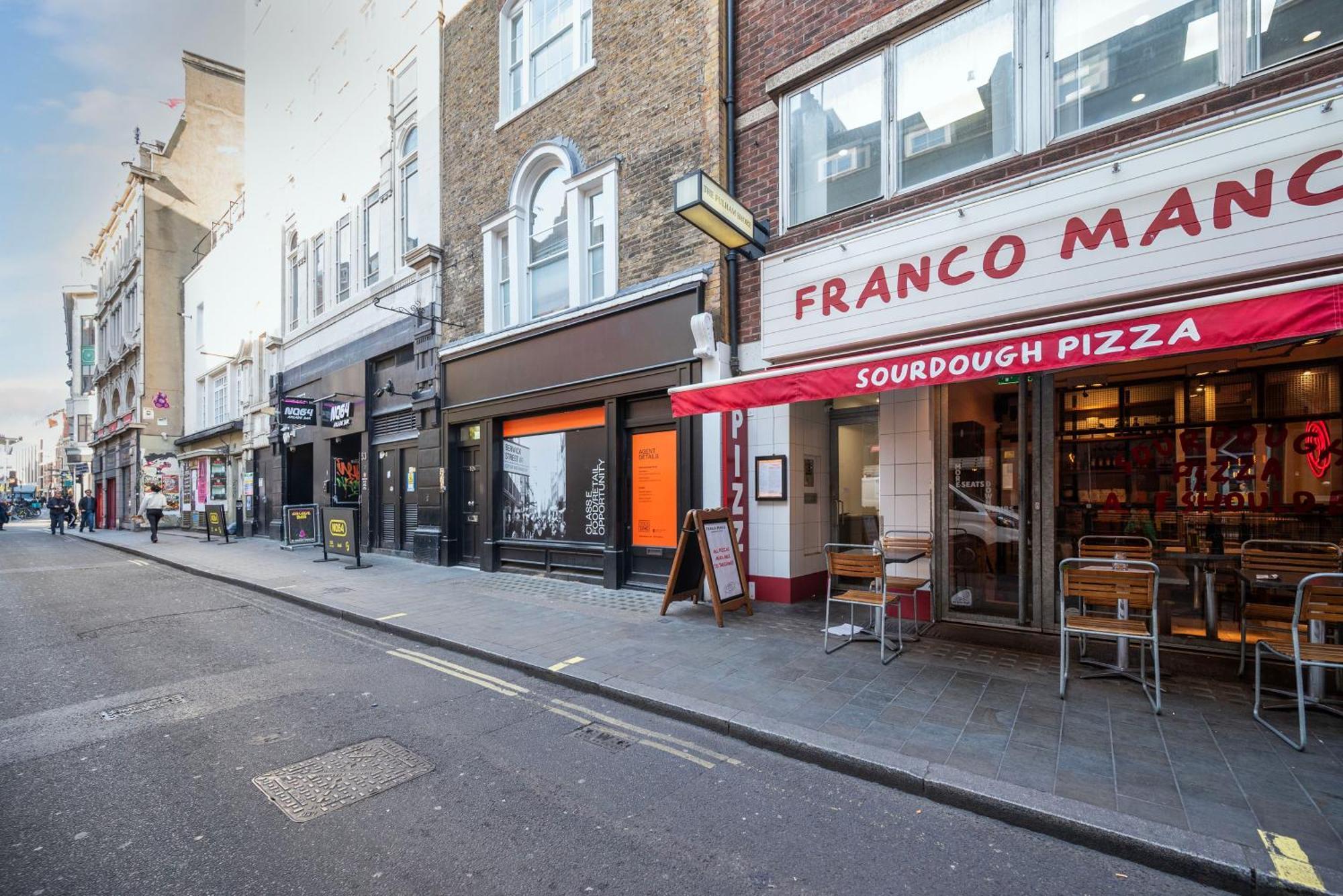 Berwick Street Central Apartments Londra Esterno foto
